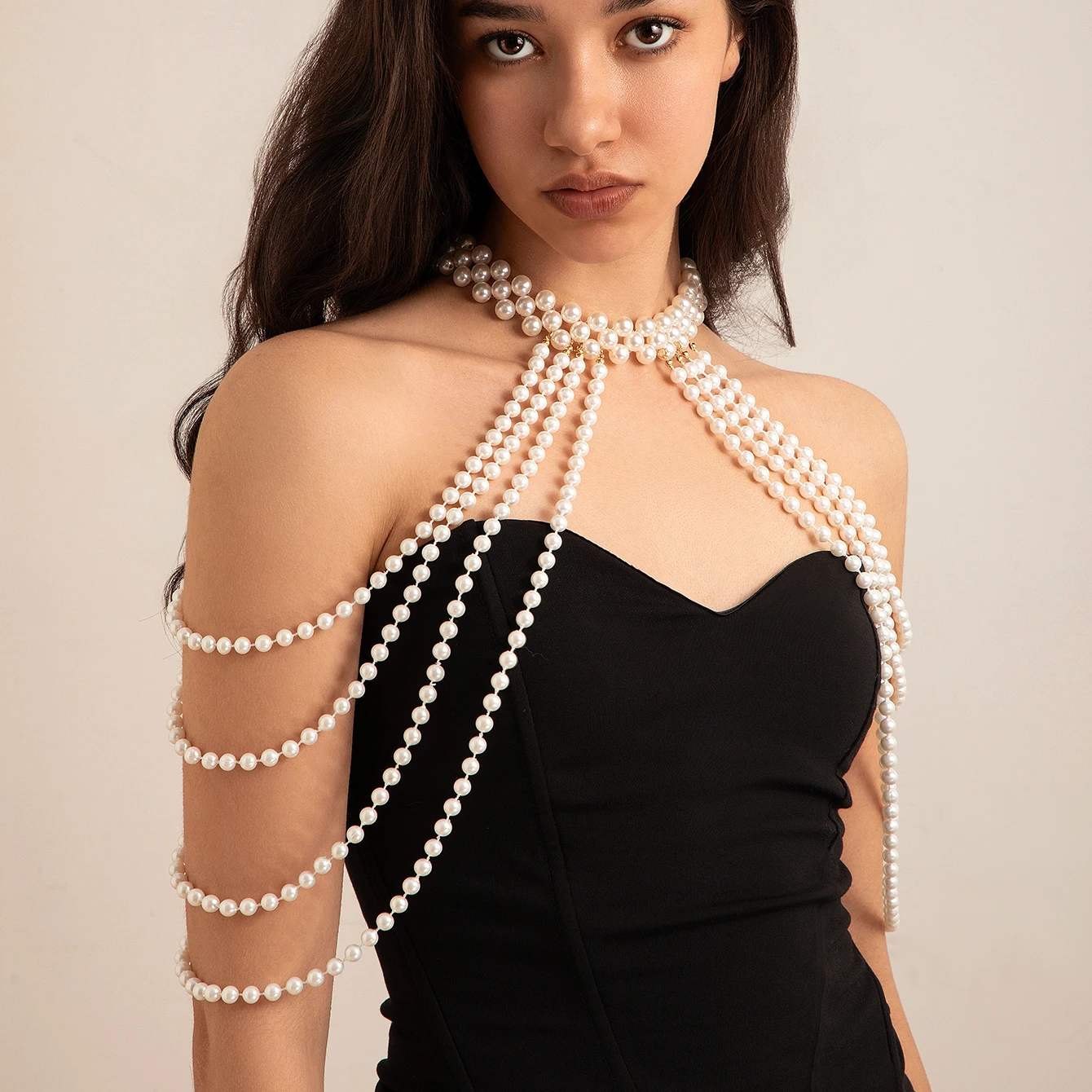Colar de Ombro com Borlas e Pé - Body Jewelry Necklace avaliação e preço