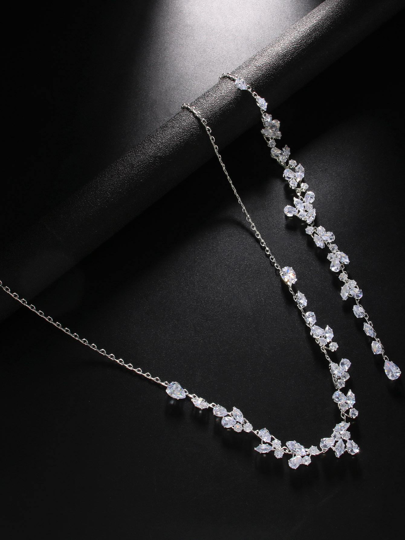 Colar de Strass com Pingente d - Body Jewelry Necklace avaliação e preço